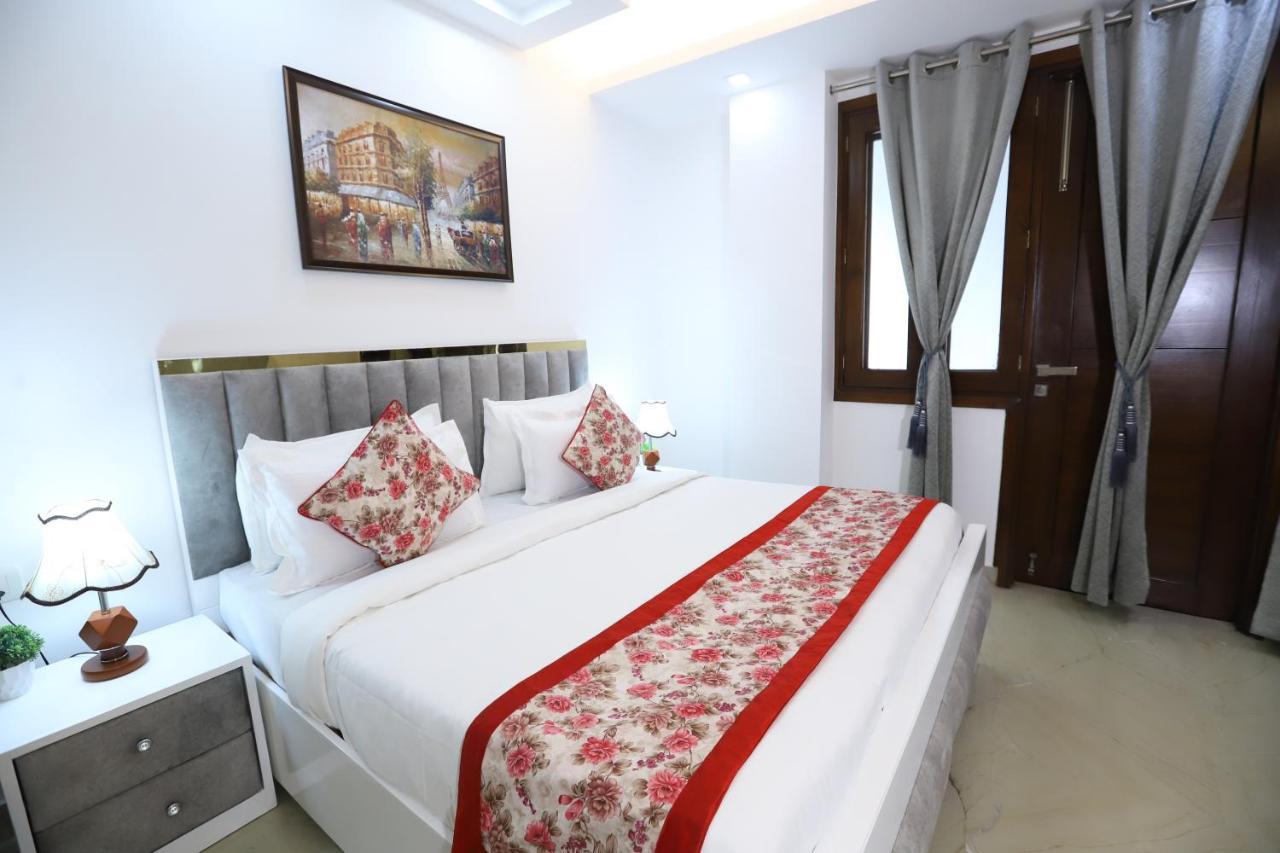 Hotel Nature View Green Park Metro Couple Friendly New Delhi Bagian luar foto