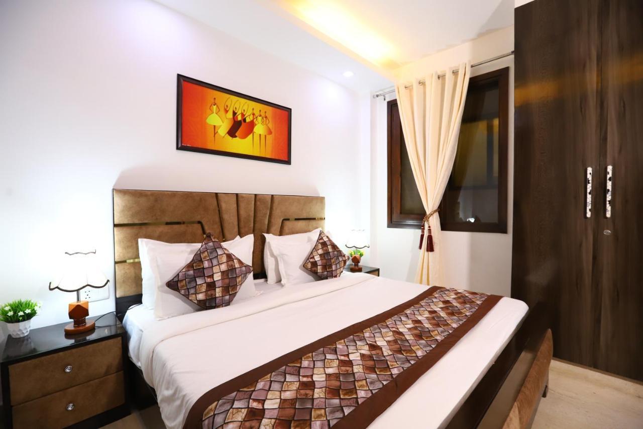 Hotel Nature View Green Park Metro Couple Friendly New Delhi Bagian luar foto
