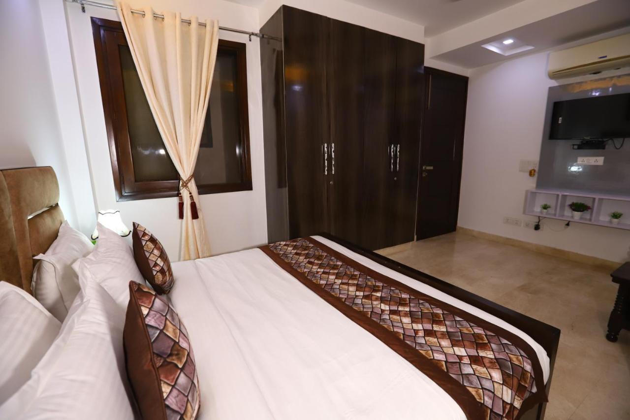 Hotel Nature View Green Park Metro Couple Friendly New Delhi Bagian luar foto