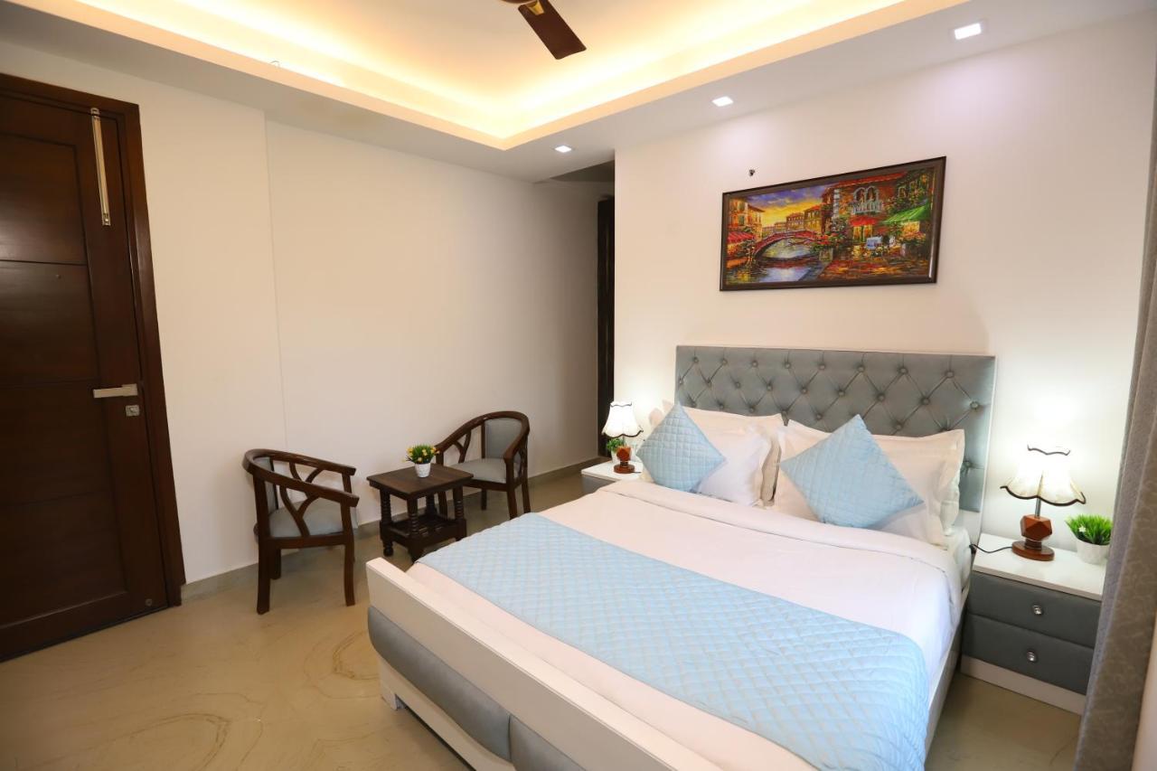 Hotel Nature View Green Park Metro Couple Friendly New Delhi Bagian luar foto
